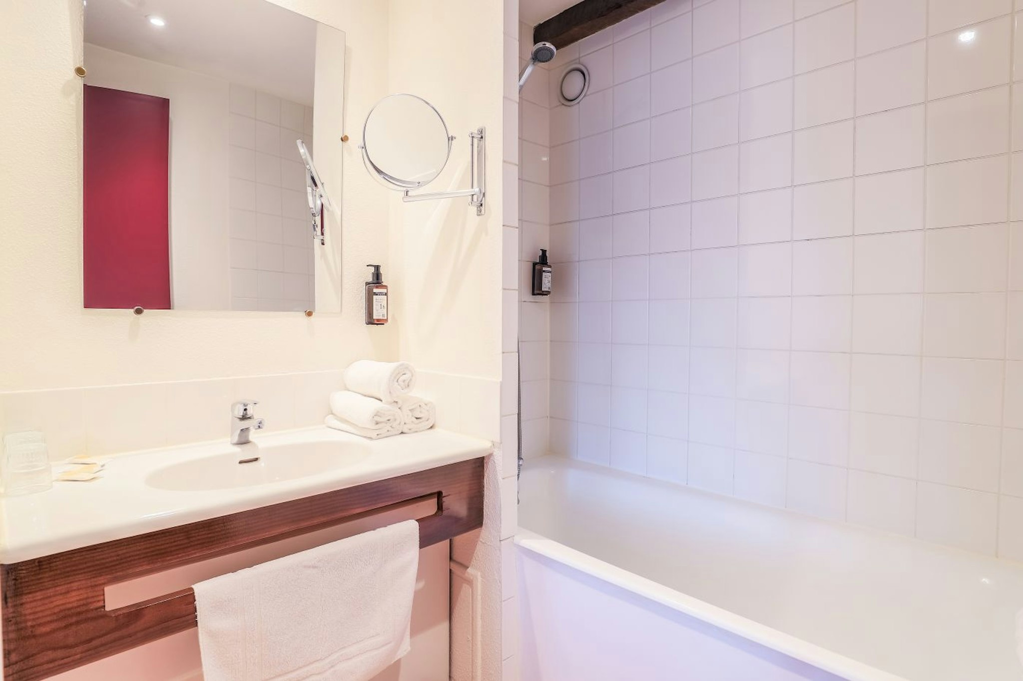 Hotel Les Trois Luppars 16/17
