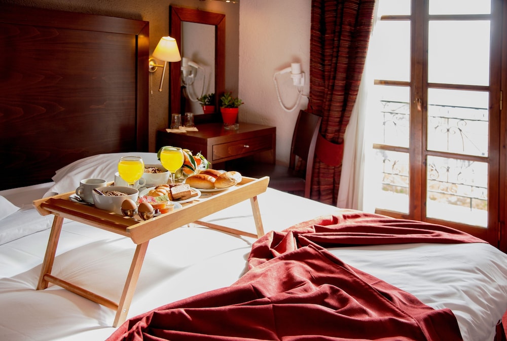ARAHOVA INN 20/51
