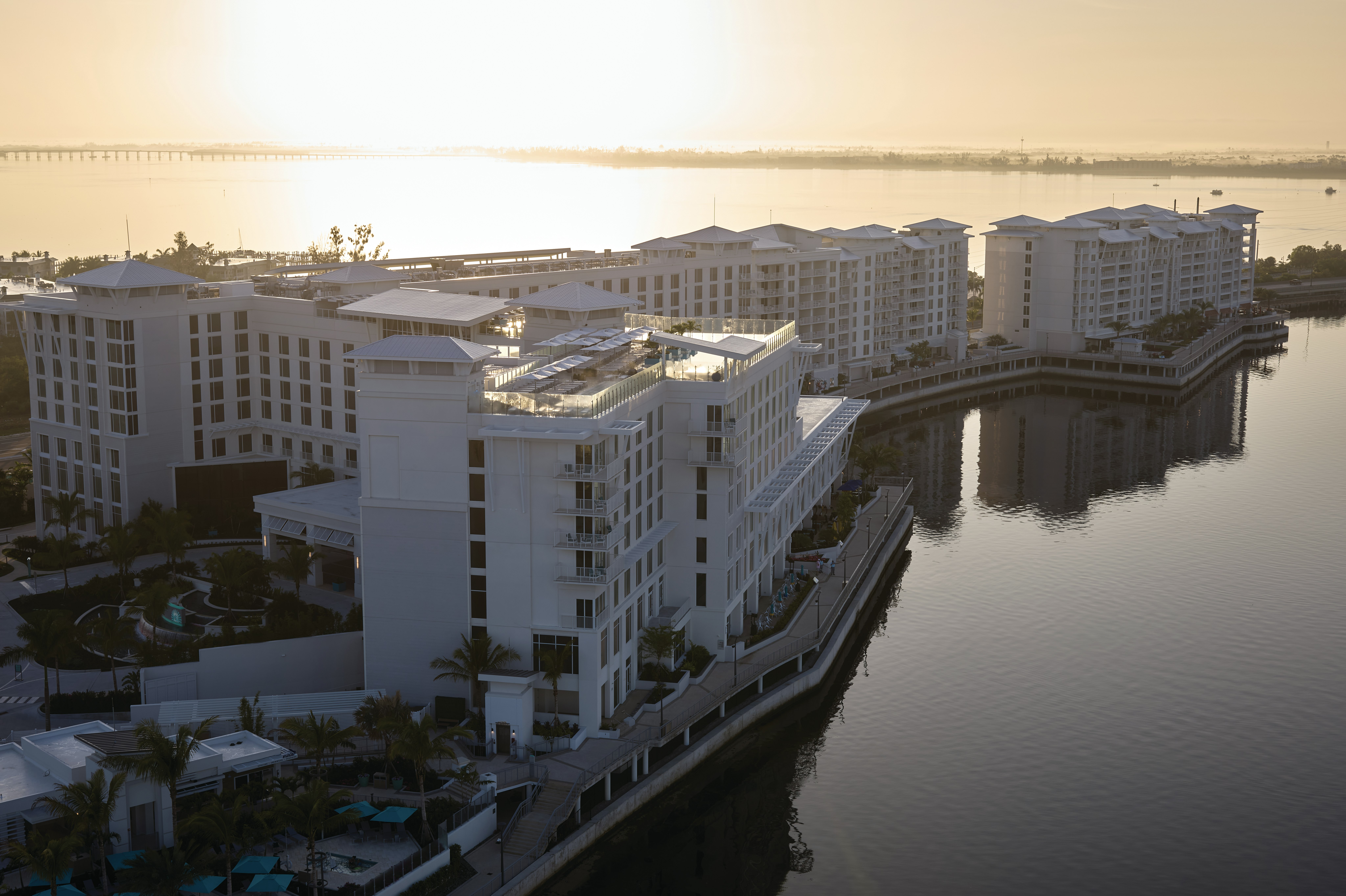 Sunseeker Resort Florida Gulf Coast , Curio Collection 6/50