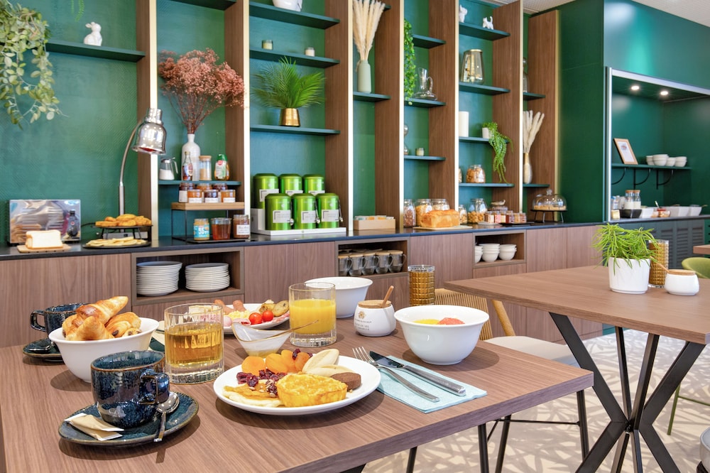Novotel Beaumanoir 47/73