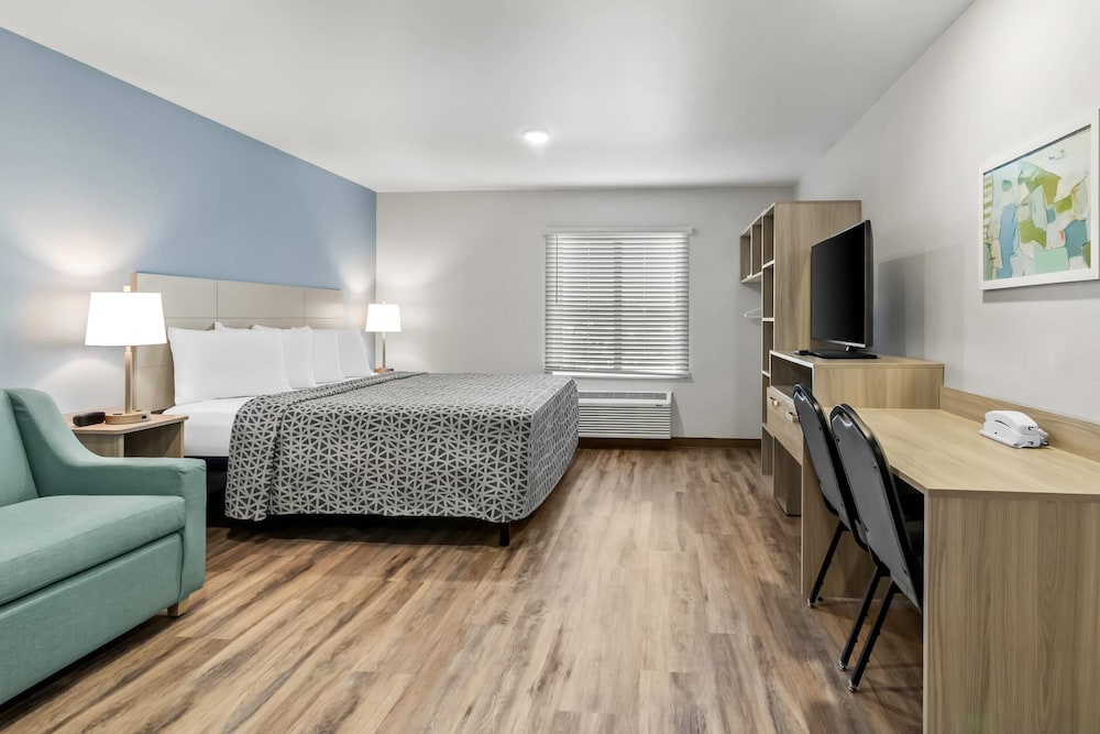 WoodSpring Suites Washington Meadowlands PA 30/45