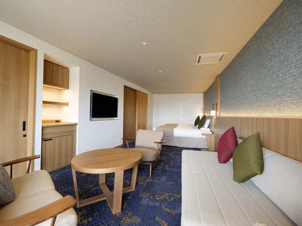 غرفة ديلوكس بسريرين منفصلين بإطلالة على البحر مع سرير سحّاب إضافي مع أريكة، Kamenoi Hotel Atami 2/2