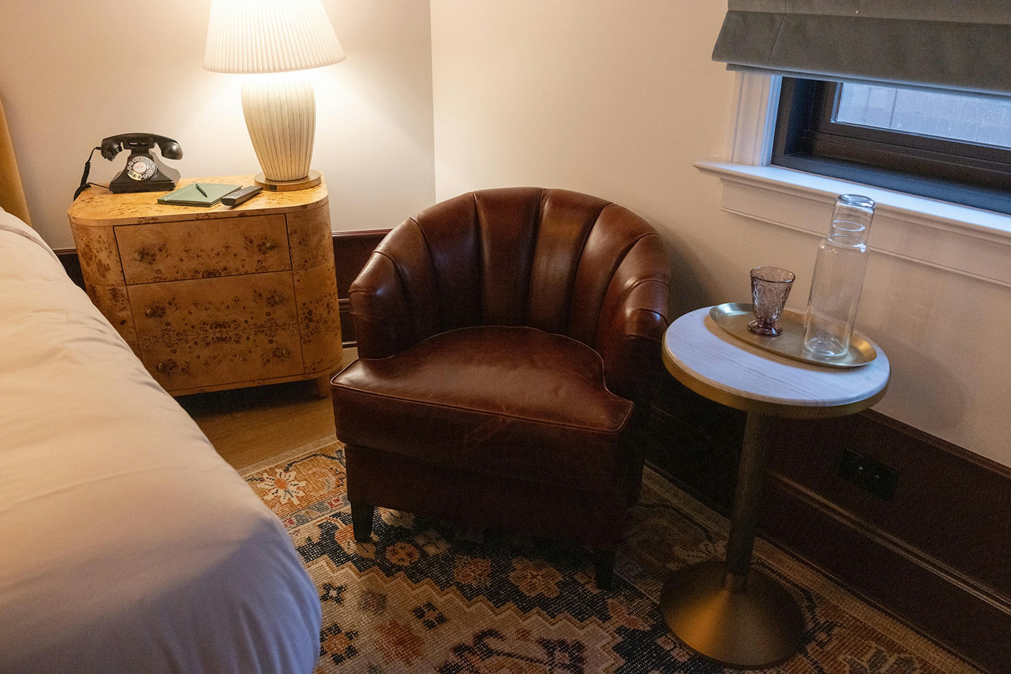 Fidelity Hotel 38/50