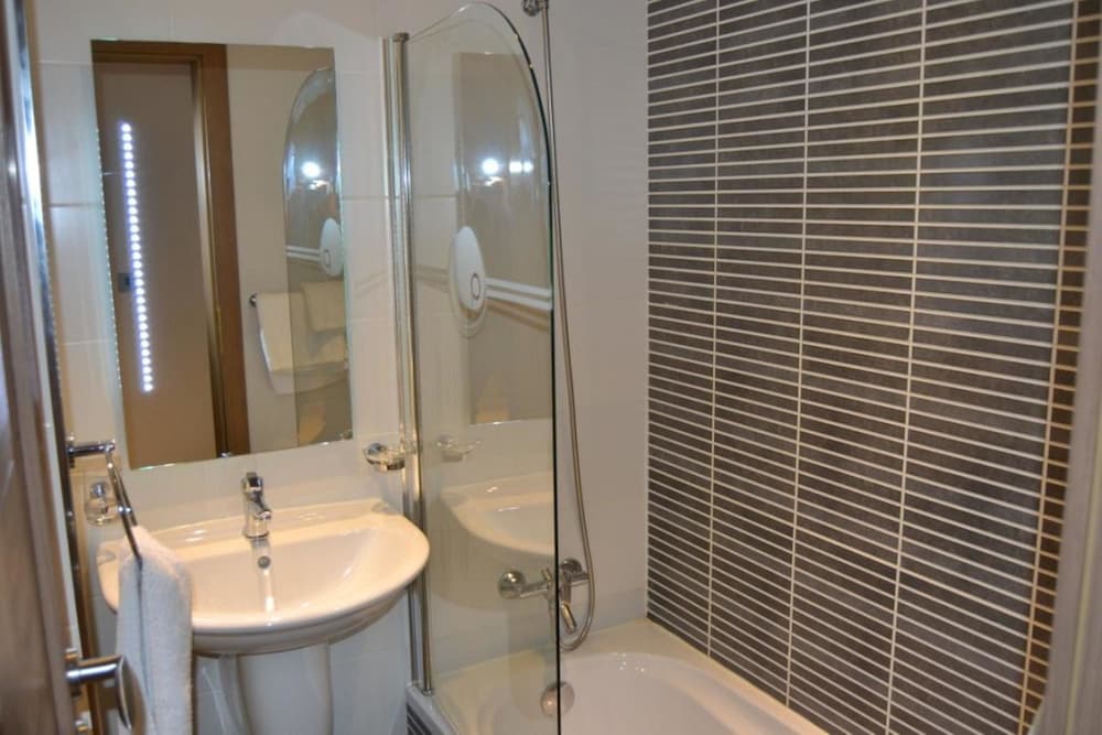 Medasia Hotel & Spa 50/50