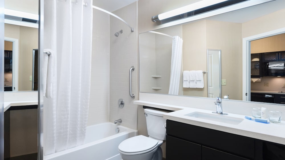 Candlewood Suites GROVE CITY - OUTLET CENTER 16/43