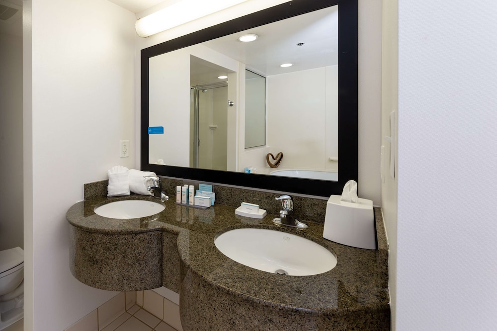 Hampton Inn Lawrenceville Duluth 15/71