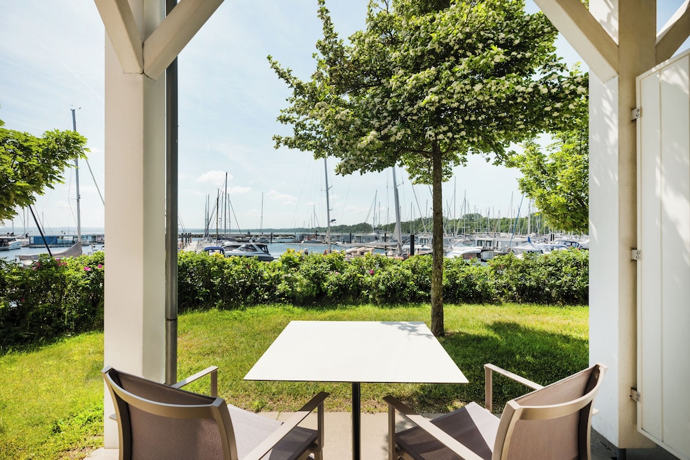 Lindner Hotel Boltenhagen 43/48