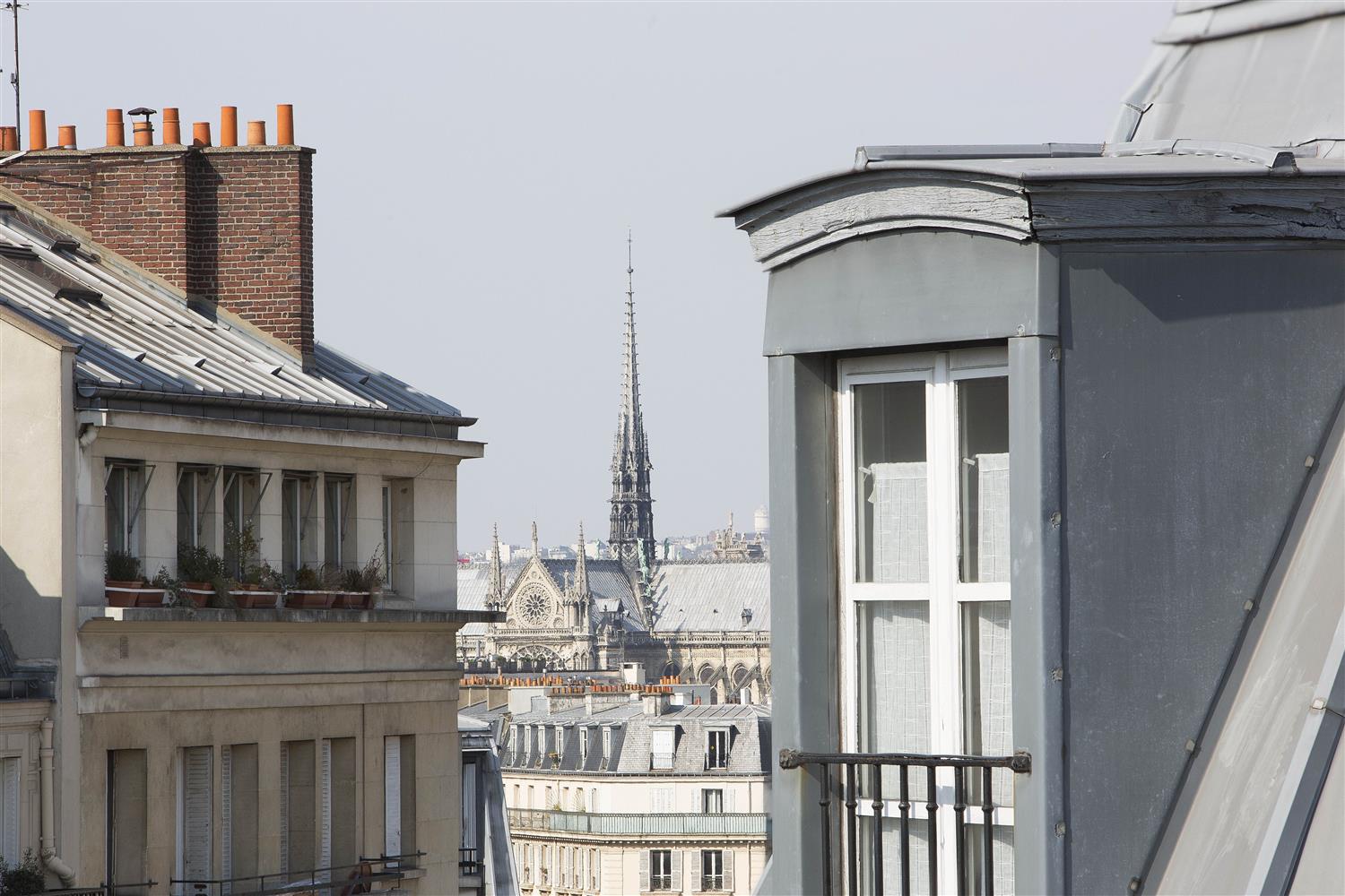 Best Western Quartier Latin Pantheon 2/25