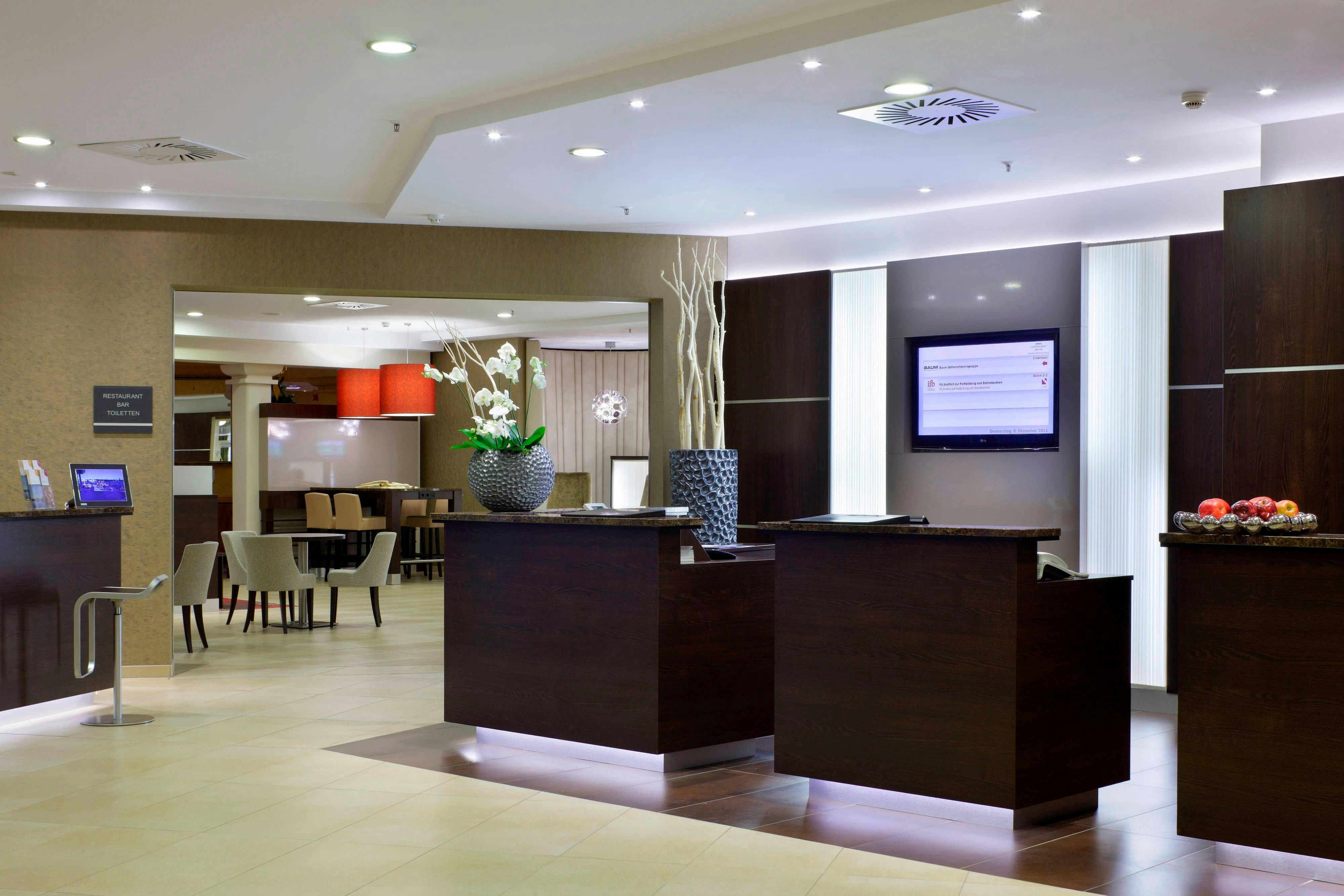 Courtyard By Marriott Hannover Maschsee 6/45