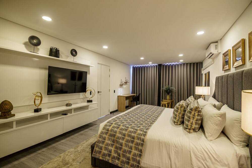 شقة بريميوم بسرير كينج وسرير كوين بإطلالة على المدينة، First Class Hotel 2/4