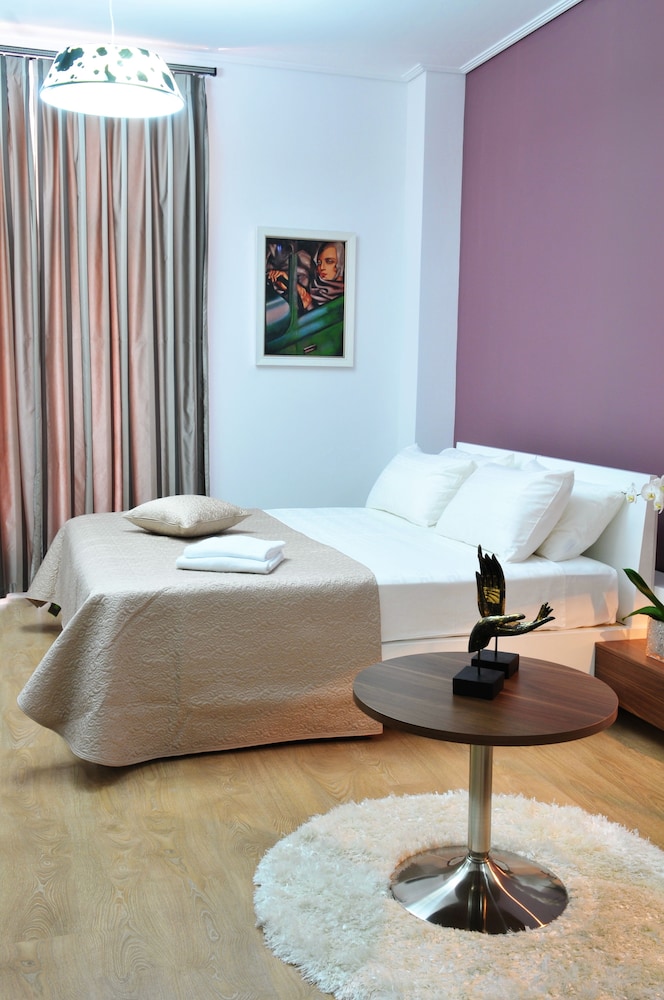 GOLDEN CITY HOTEL 14/66