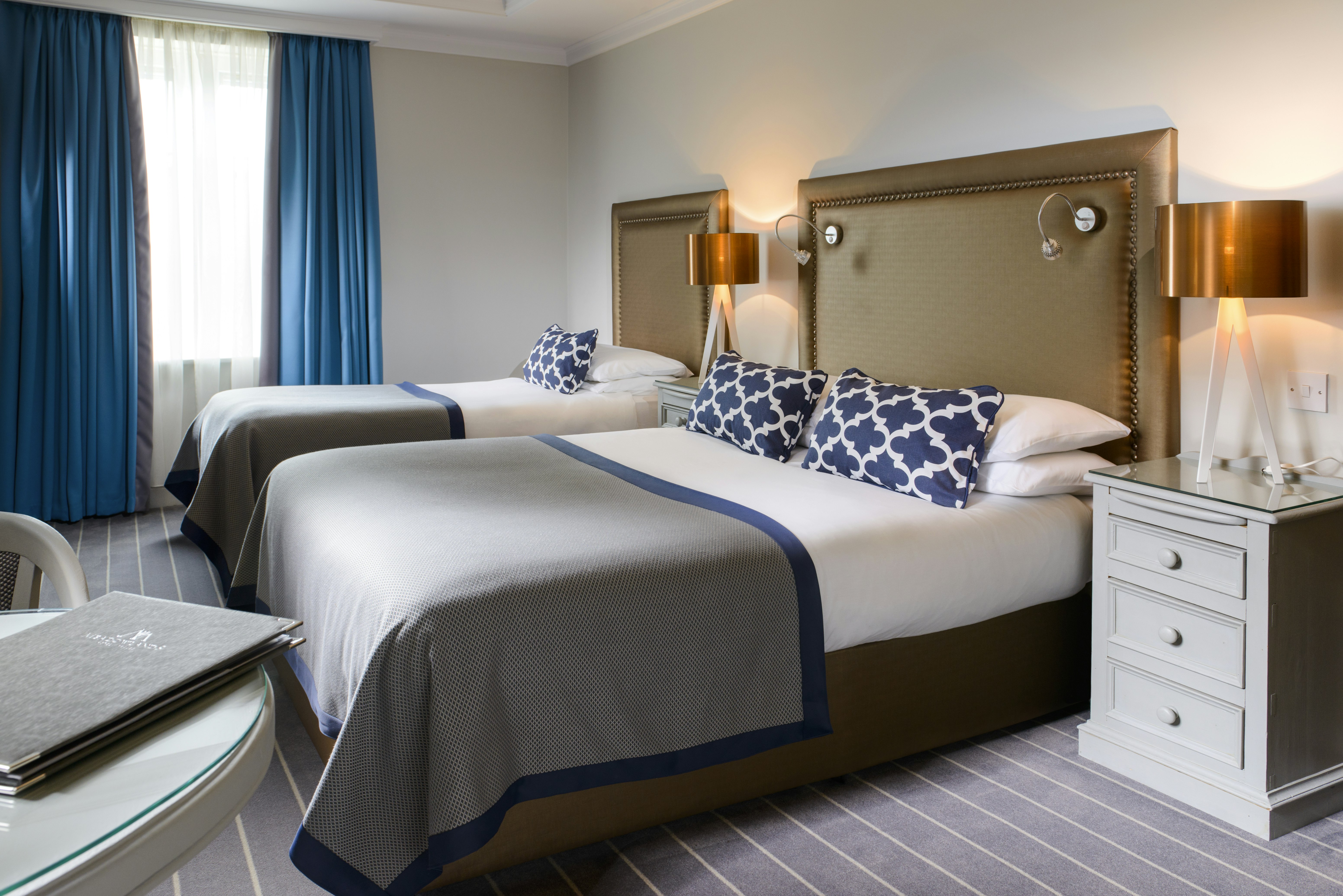 Meadowlands Hotel 15/50