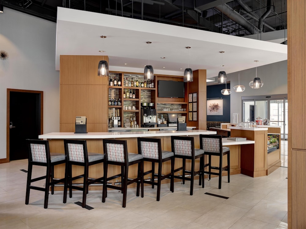 Hyatt Place Arlington/Courthouse Plaza 25/46