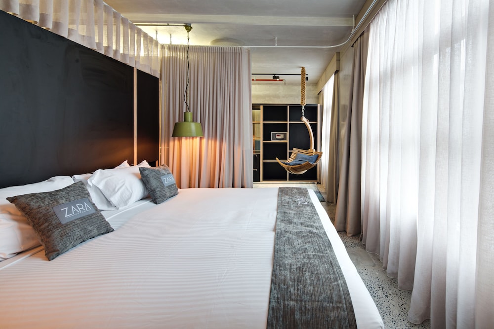 Zara Tower Serviced Apartments 15/78