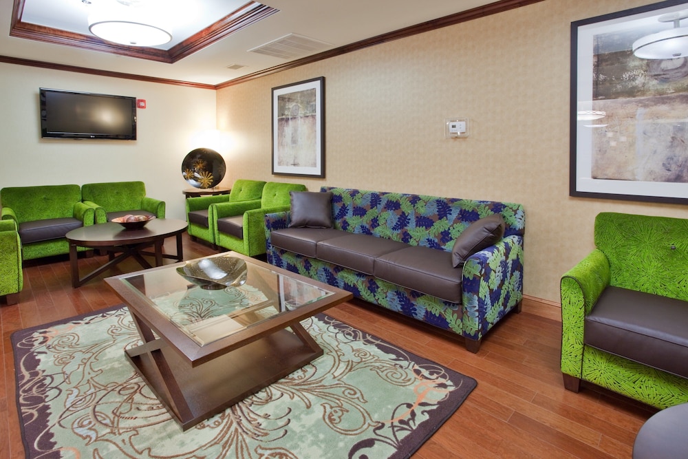 Holiday Inn Express Hotel And Suites Fredericksburg 25/44