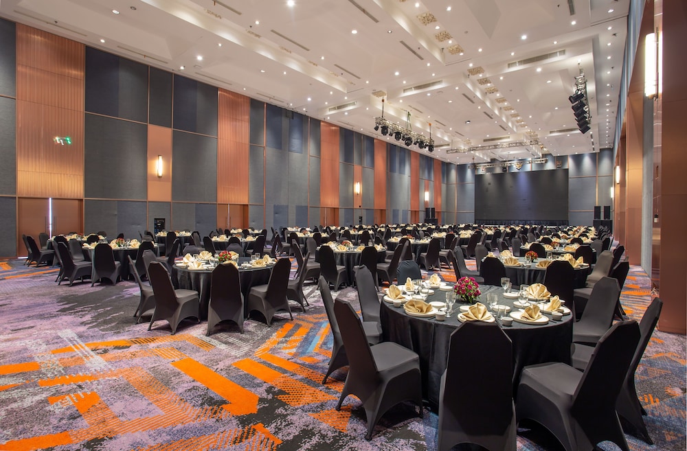 Harris Hotel & Convention Gubeng 34/46
