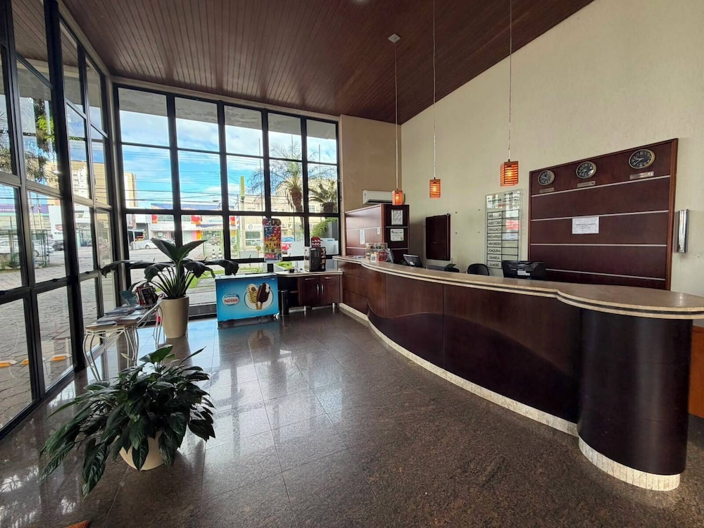 Brisamar Suite Hotel 7/65