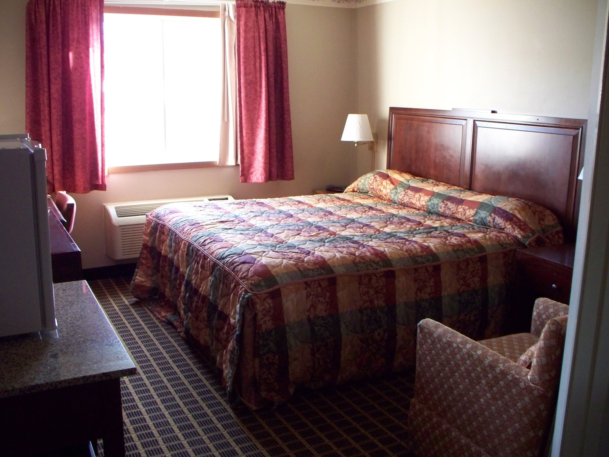 Standard, King Bed