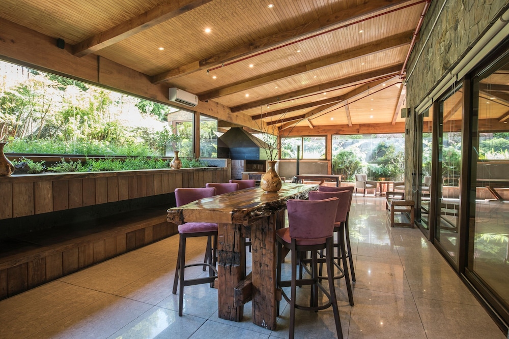 Hotel Courtyard by Marriott Puerto Montt 55/65