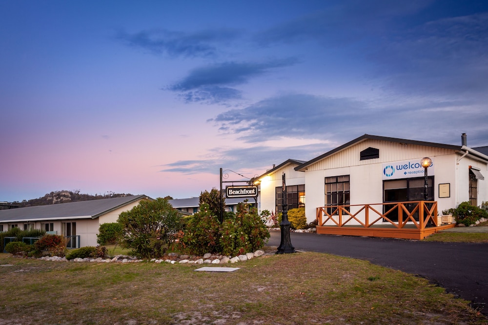 Beachfront Bicheno 2/50