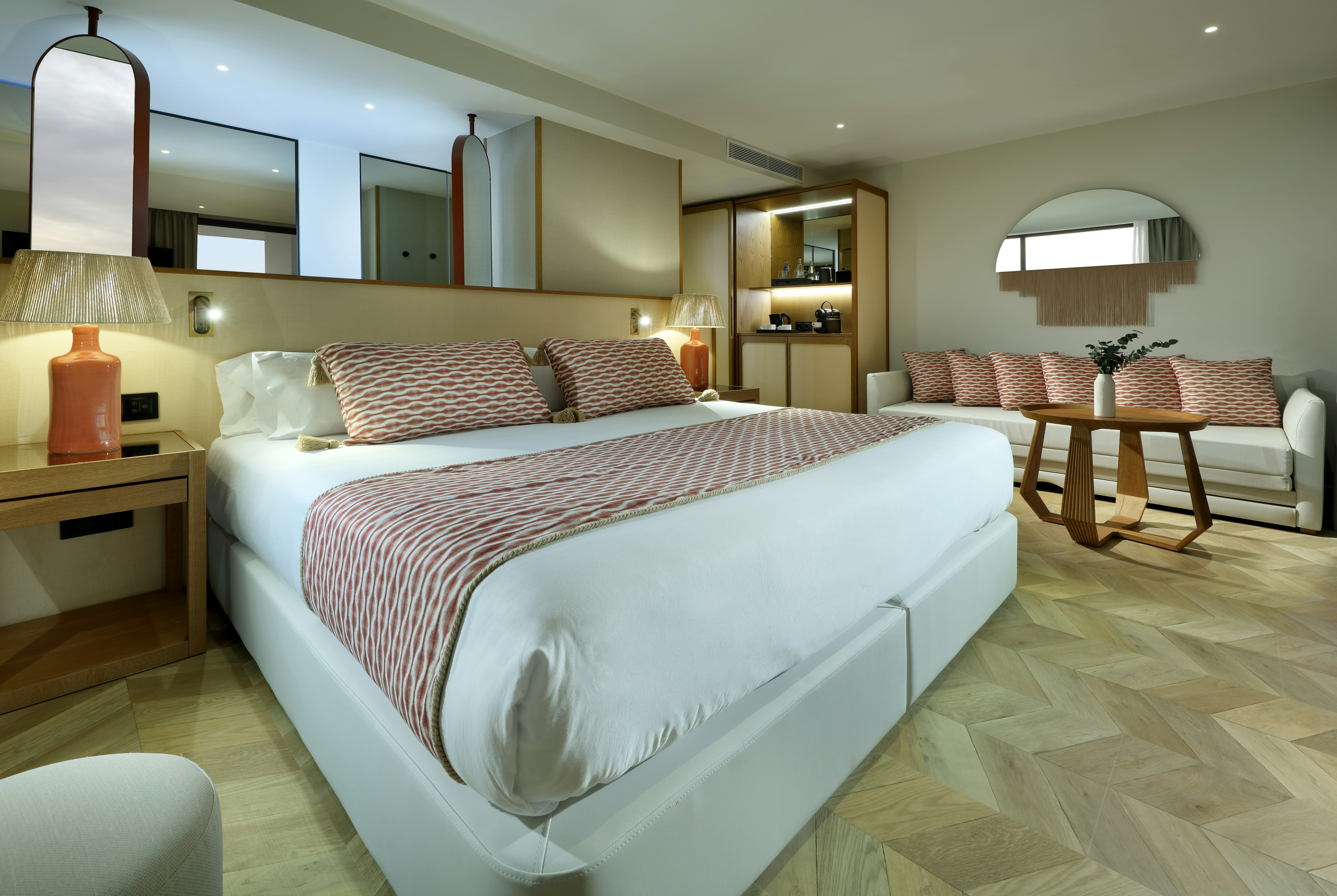 Junior Suite, Hot Tub, Terrace, Signature Level