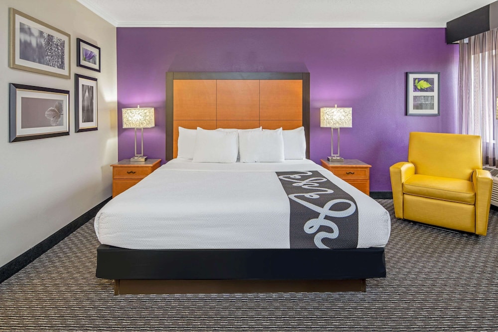 La Quinta Inn & Suites by Wyndham Baton Rouge Siegen Lane 15/55