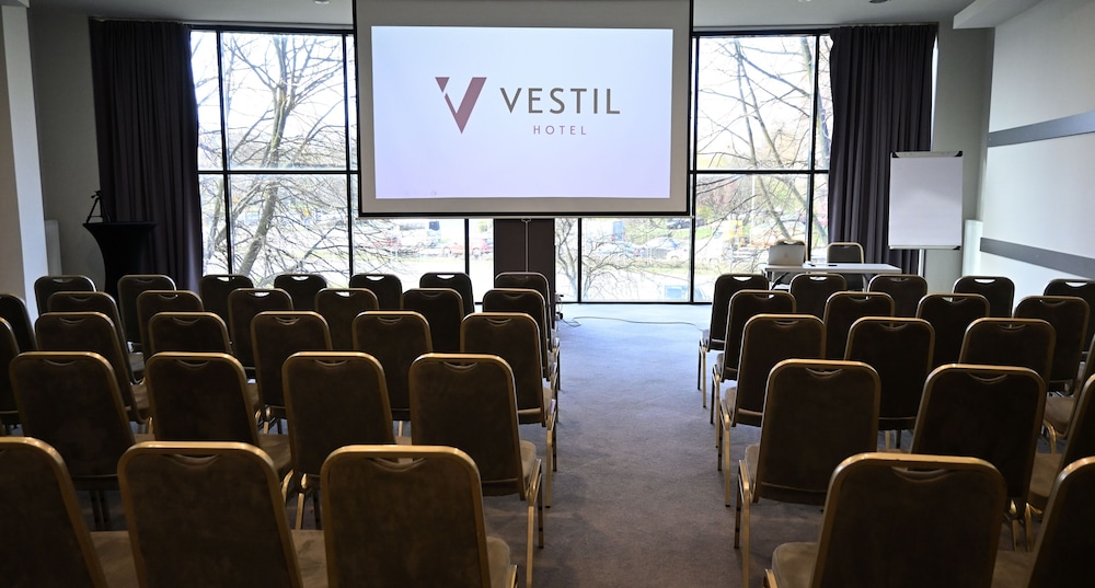 Mercure Piotrkow Trybunalski Vestil 38/50