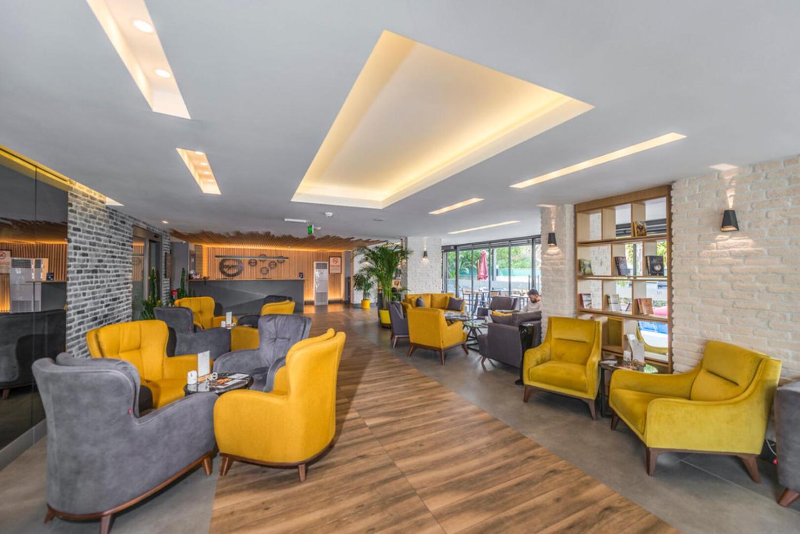 Laren Business Hotel And Spa 56/81
