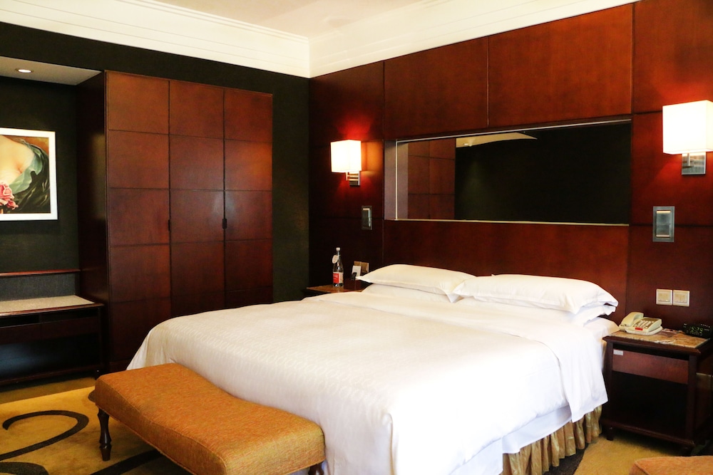 Sheraton Futian 16/47