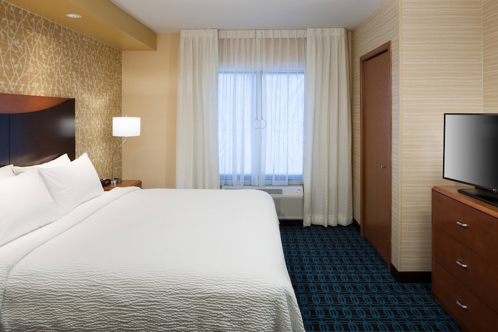 Fairfield Inn Suites Phoenix Chandler Fashion Center 22/65