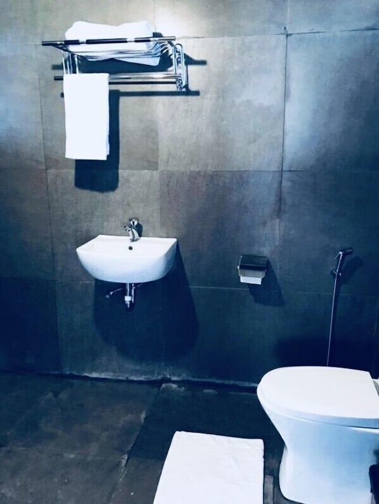 Bintana Sa Paraiso Binunsaran 49/50