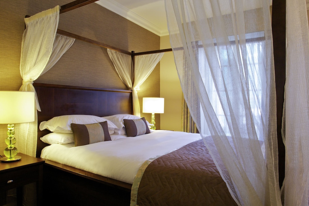 Mercure Salisbury White Hart Hotel 23/71