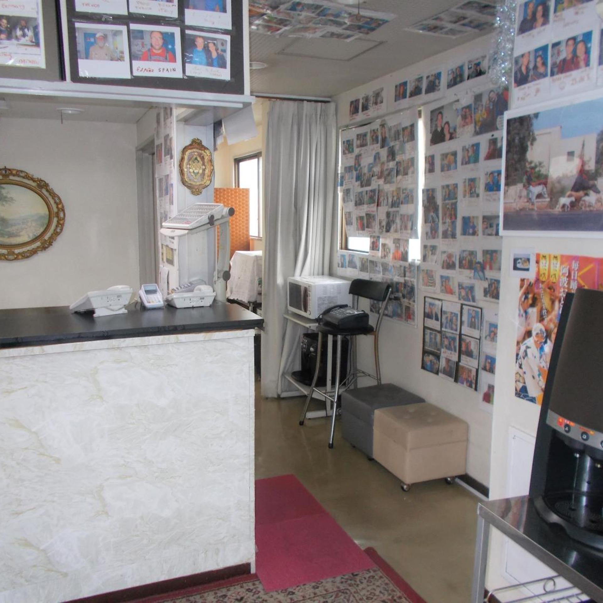 Hotel Avanti 4/32