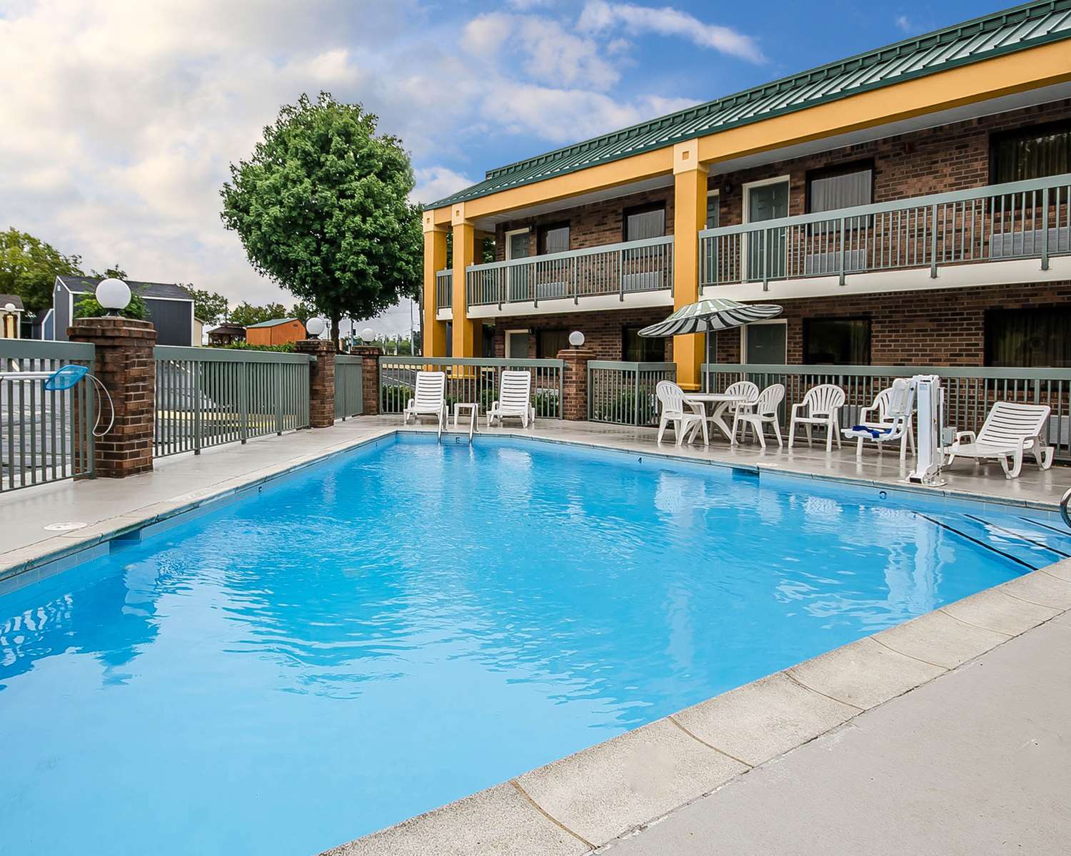 Quality Inn Franklin South 6/30