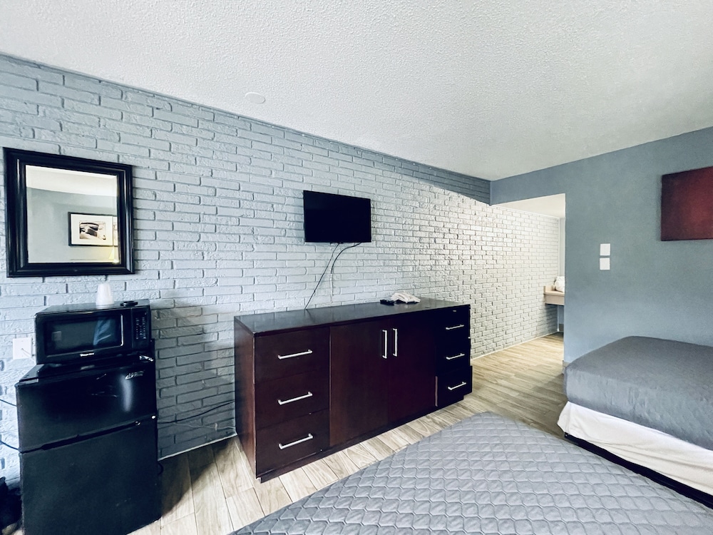 Extended Stay SA 6/30