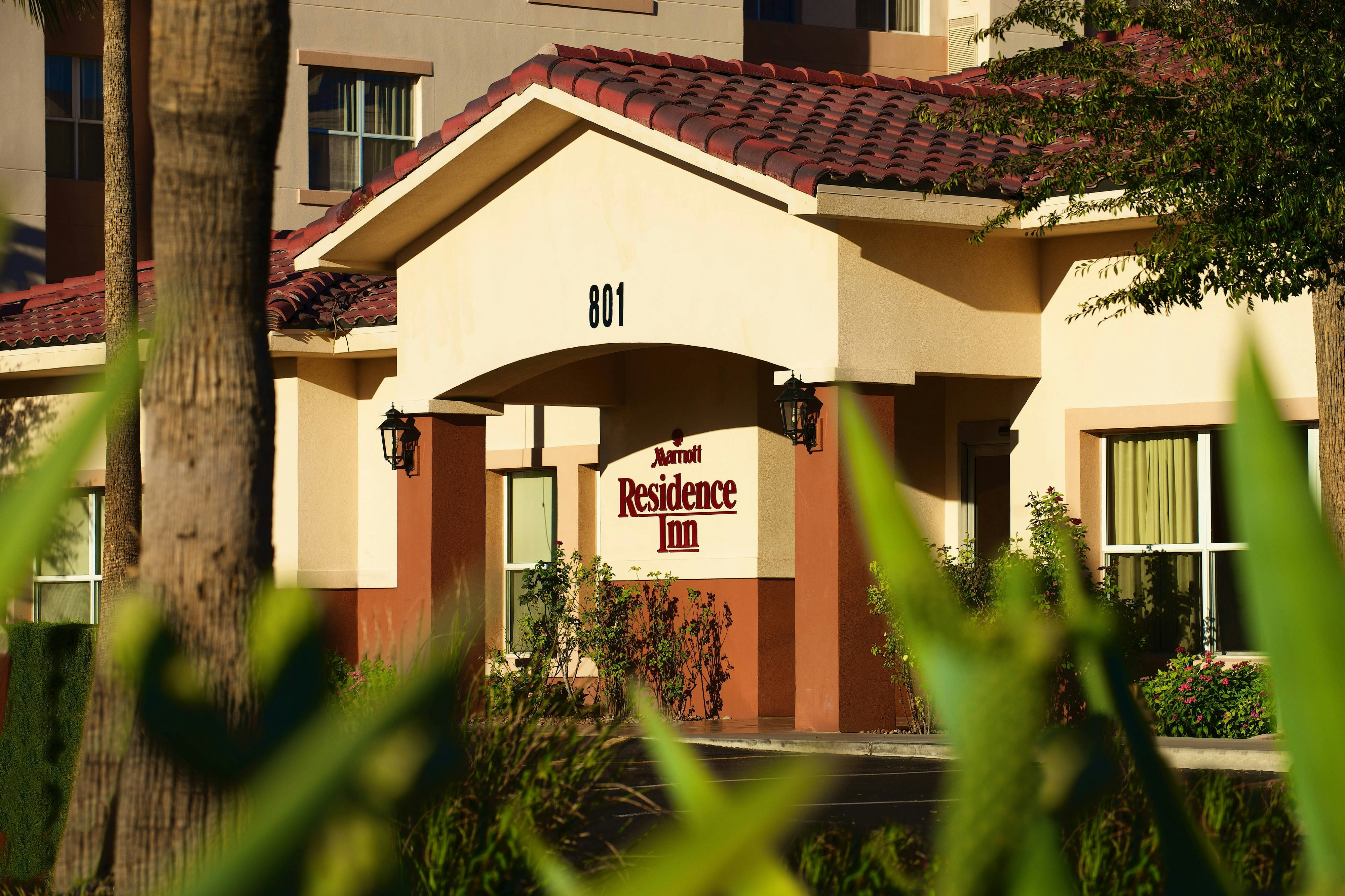 Residence Inn Phoenix Airport 14/16