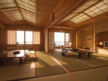 Aoki-Nagi-No-Yado Meijikan 13/27