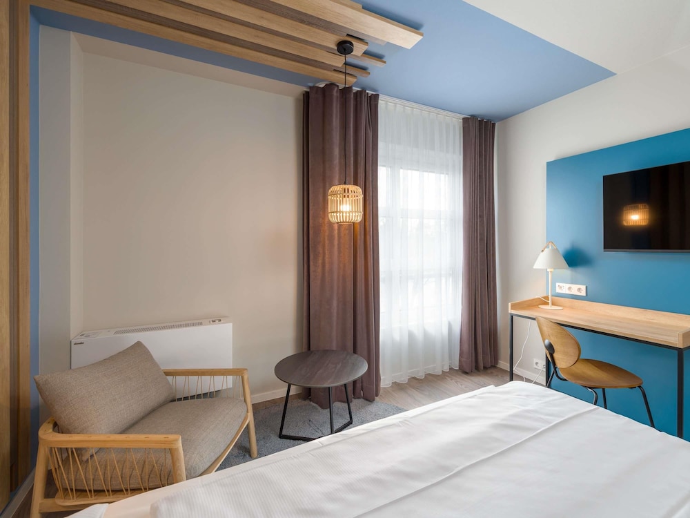 Superior, Double Bed, ibis Styles Regensburg 7/10