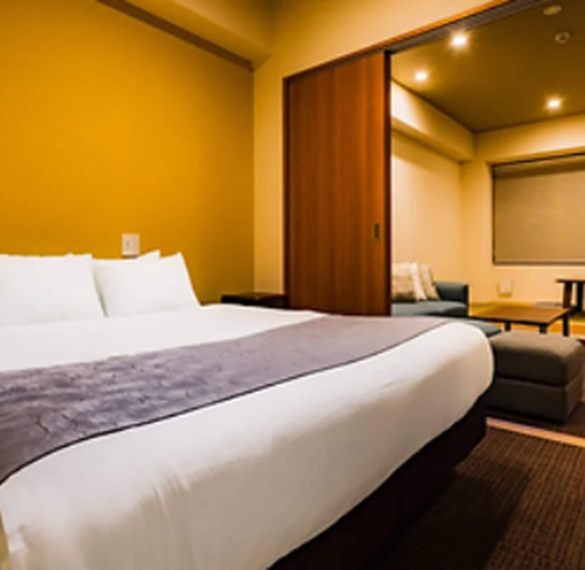 جناح بريميوم بسرير كوين وسرير فردي بجاكوزي، Randor Residential Hotel Kyoto Suites 2/8