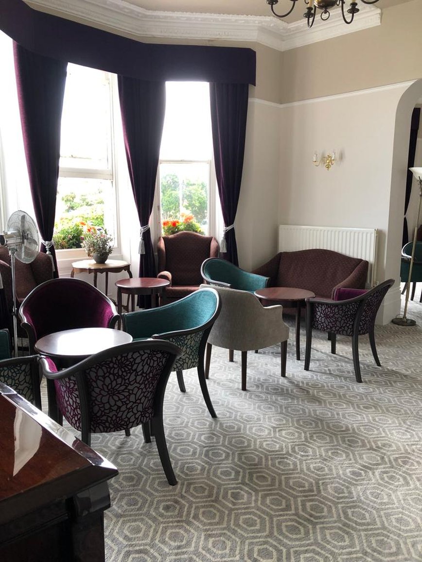 OYO Oban Hotel 16/24
