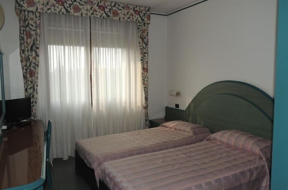 Albergo Ristorante Delfino 4/16