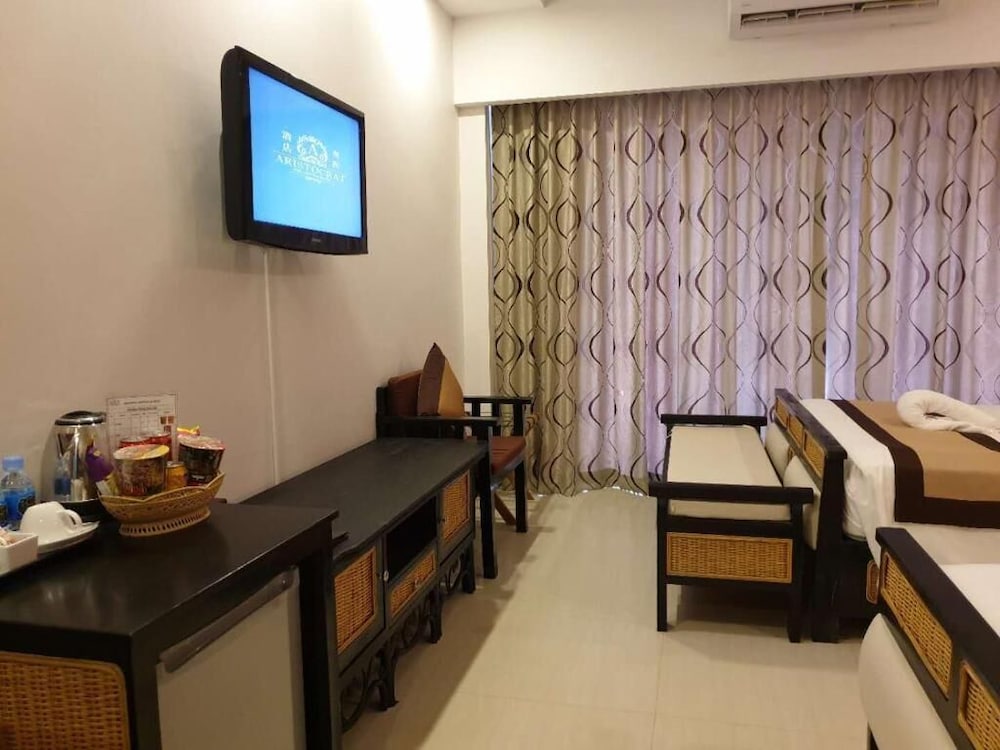 Aristocrat Residence Hotel 53/80