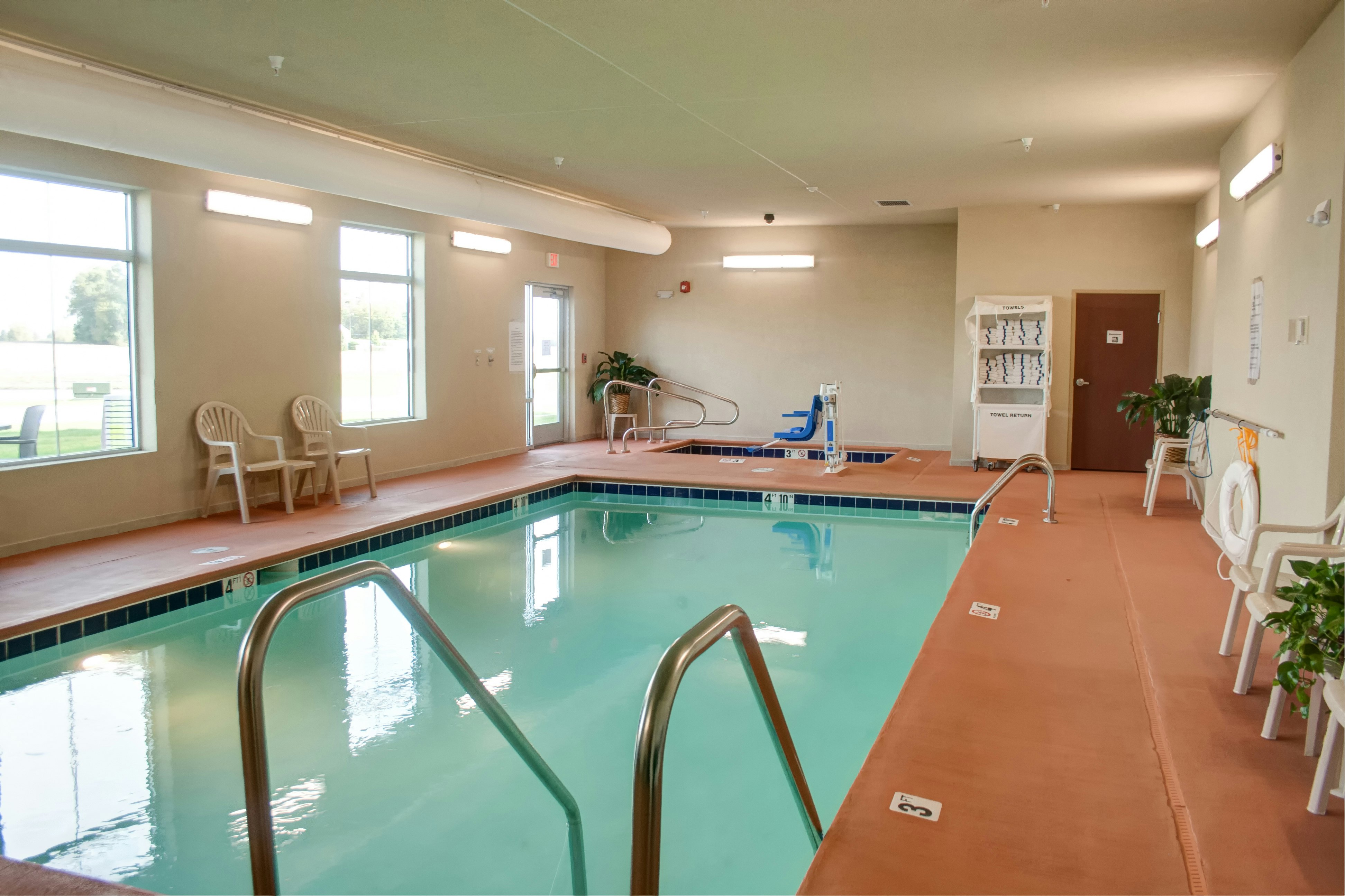 Cobblestone Hotel & Suites - Jefferson 17/39