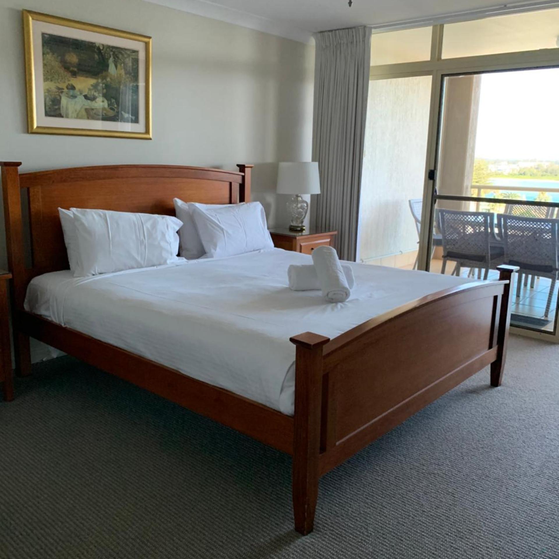 1 Bedroom, Apartment, Water View