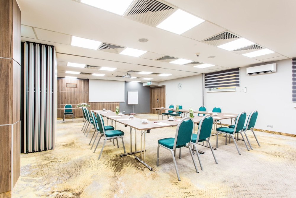 Qubus Hotel Wroclaw 19/22