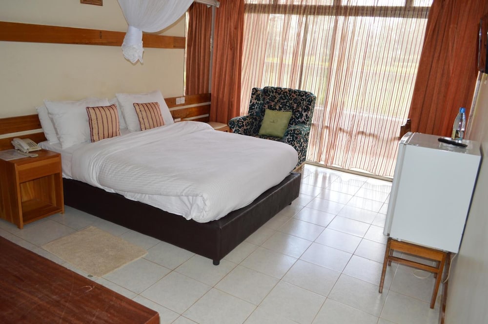 Golf Hotel Kakamega 16/50