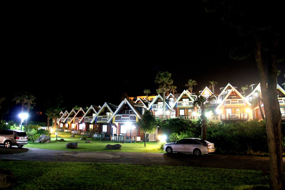 Jeju Jungmun Log Pension Resort 4/50