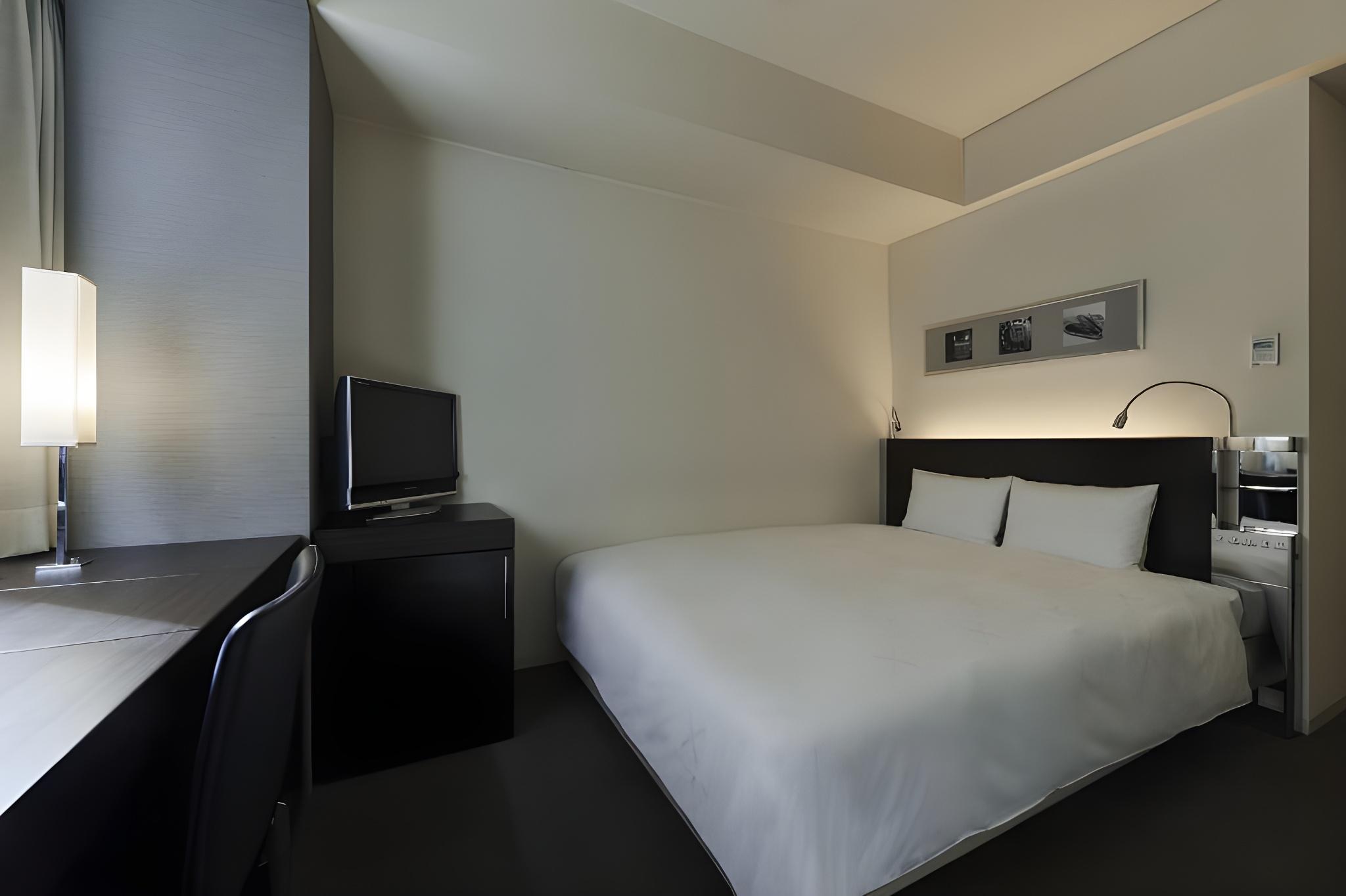 Room, Single