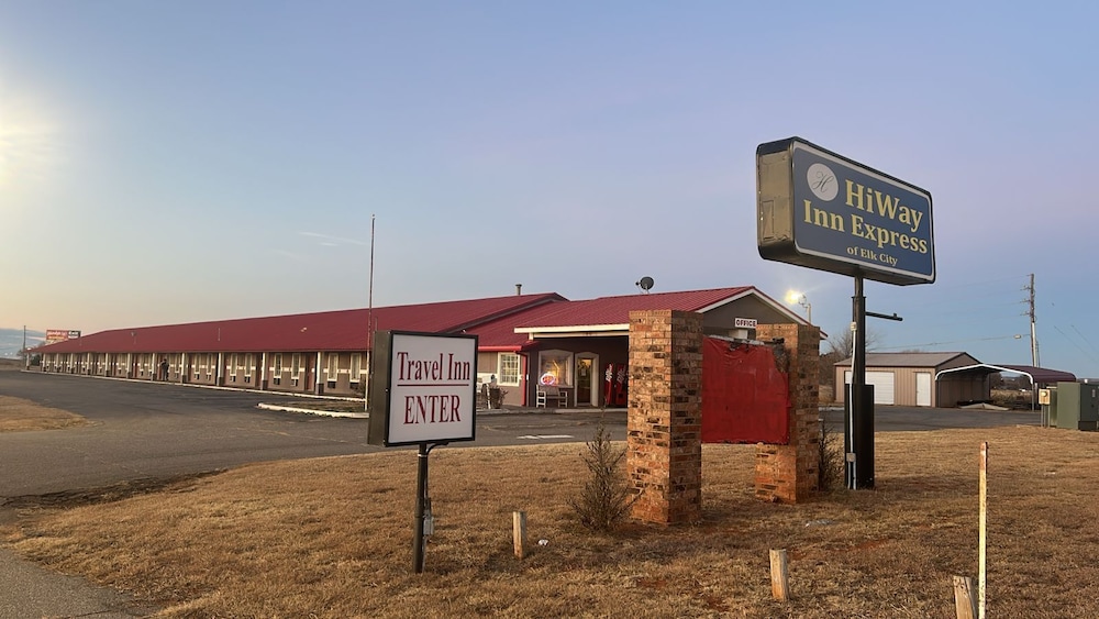 HiWay Inn Express Elk City Route 66 40/49