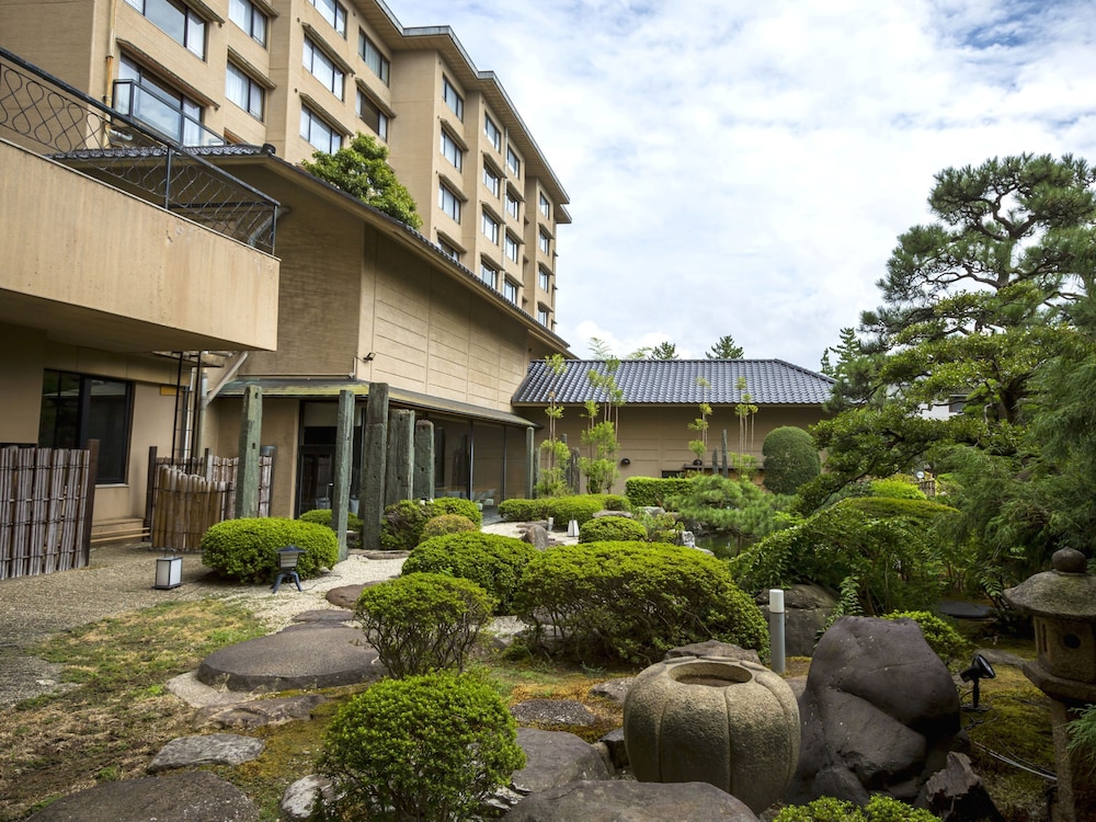 HOTEL YAGI 47/50